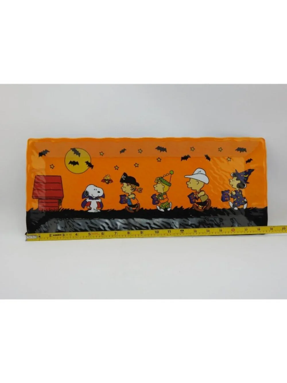 New Peanuts Snoopy Charlie Brown & Gang Halloween Melamine Serving Tray 19